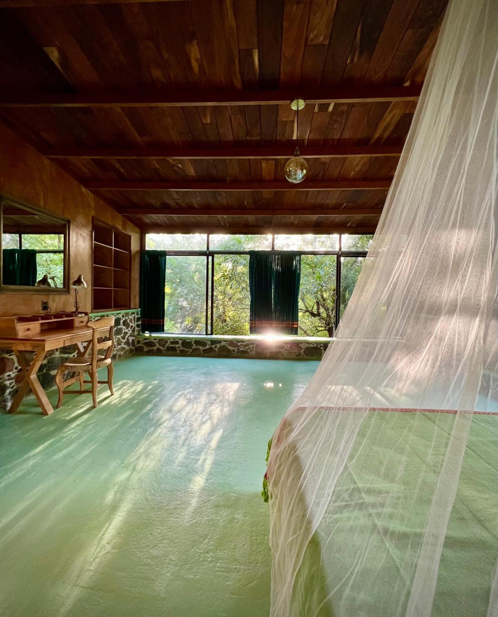 Santuario Ave Fenix-Cabanas テポストラン エクステリア 写真